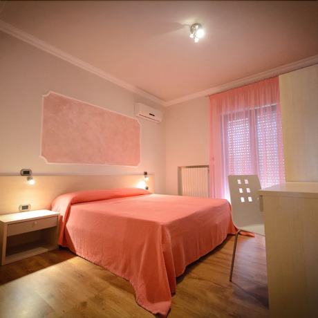 Imagen de la habitación del Hotel B&B Le Gemme. Foto 3