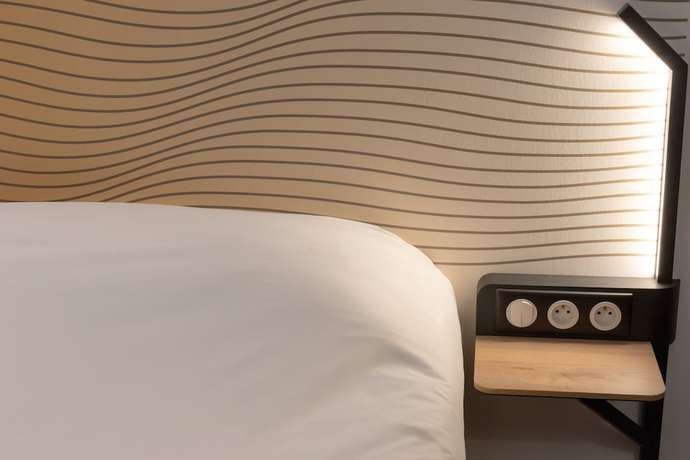 Imagen de la habitación del Hotel B&B Le Havre Centre Gare 3 étoiles. Foto 6