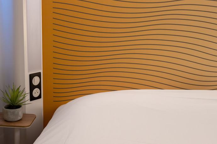 Imagen de la habitación del Hotel B&B Le Havre Centre Gare 3 étoiles. Foto 13