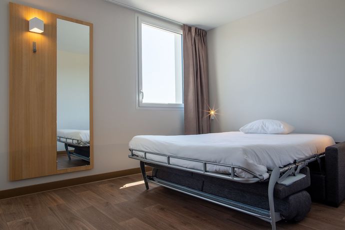 Imagen de la habitación del Hotel B&B Les Herbiers. Foto 16