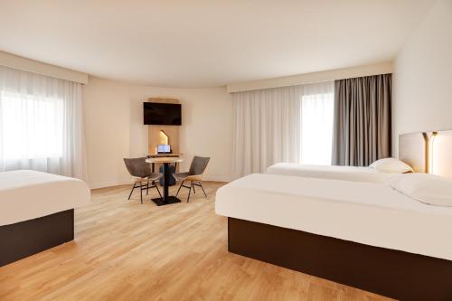 Imagen general del Hotel B&B Lille Lillenium Eurasanté. Foto 12