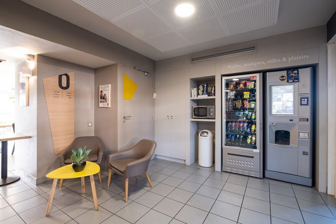 Imagen de los interiores del Hotel B&B Lille Seclin Unexpo. Foto 19