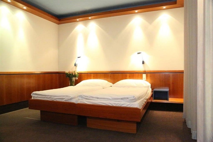 Imagen de la habitación del Hotel B&B Linz City-Ost. Foto 6