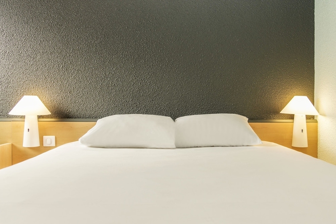 Imagen de la habitación del Hotel B&B Lourdes Centre. Foto 9