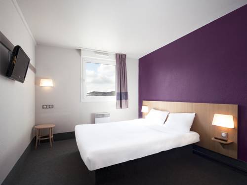 Imagen de la habitación del Hotel B&B Lyon Grand Stade Meyzieu. Foto 11