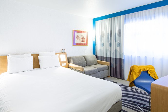 Imagen de la habitación del Hotel B&B Lyon Nord. Foto 6