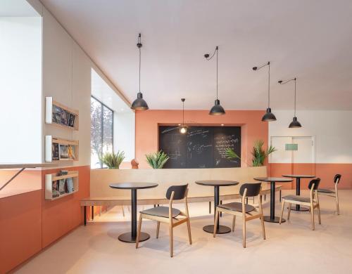 Imagen de los interiores del Hotel B&B Madrid Getafe. Foto 8