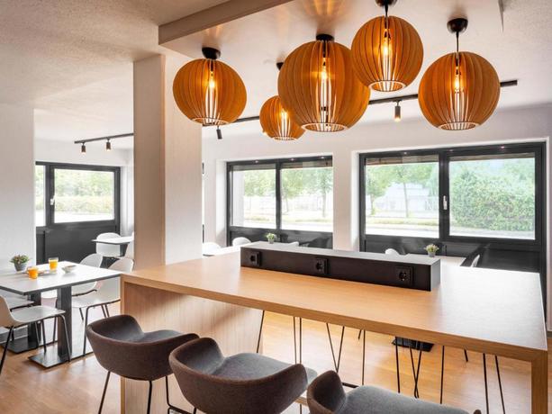 Imagen del bar/restaurante del Hotel B&B Magdeburg-Barleben. Foto 4