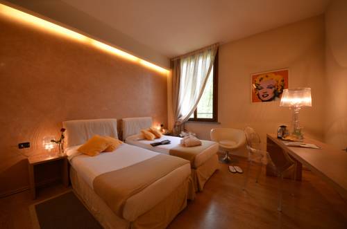Imagen de la habitación del Hotel B&B Malpensa Lago Maggiore. Foto 3