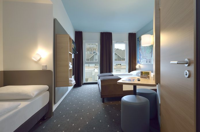 Imagen de la habitación del Hotel B&B Marburg. Foto 12