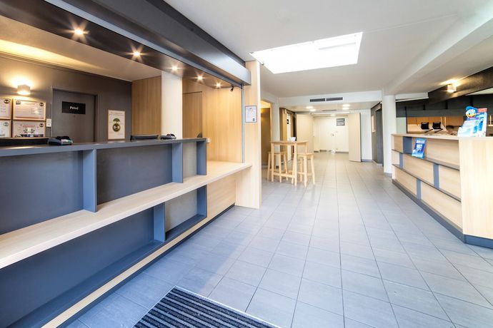 Imagen de los interiores del Hotel B&B Marne-la-Vall&eacute;e Bussy-Saint-Georges. Foto 10