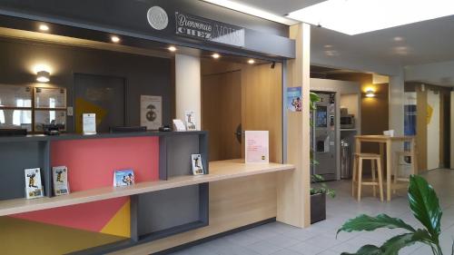 Imagen general del Hotel B&B Marne-la-Vallée Bussy-Saint-Georges. Foto 2