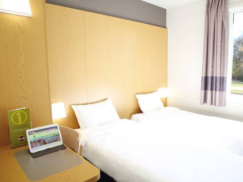 Imagen de la habitación del Hotel B&B Marseille Aéroport Saint-victoret. Foto 10