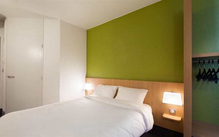 Imagen de la habitación del Hotel B&B Marseille Estaque. Foto 3