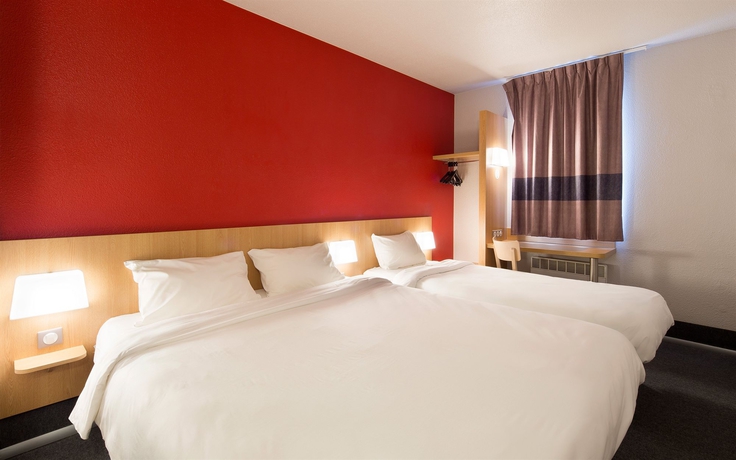 Imagen de la habitación del Hotel B&B Marseille Estaque. Foto 7