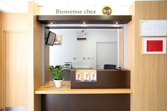 Imagen de los interiores del Hotel B&B Martigues Port-de-bouc. Foto 19