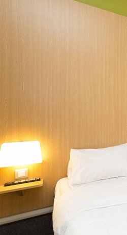 Imagen de la habitación del Hotel B&B Martigues Port-de-bouc. Foto 16