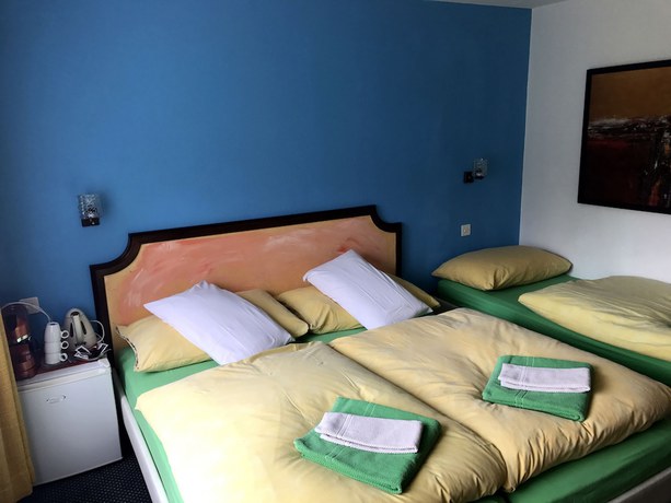 Imagen de la habitación del Hotel B&B Matterhorn Golf. Foto 3