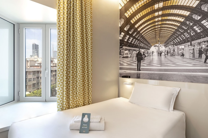 Imagen de la habitación del Hotel B&B Milano Central Station. Foto 9