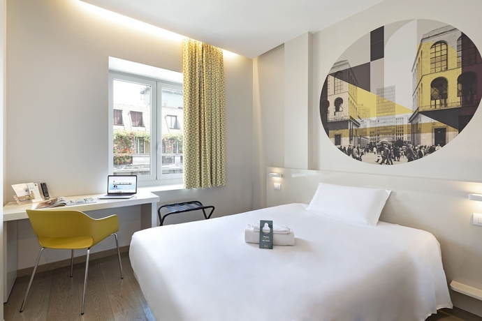 Imagen de la habitación del Hotel B&B Milano Central Station. Foto 17