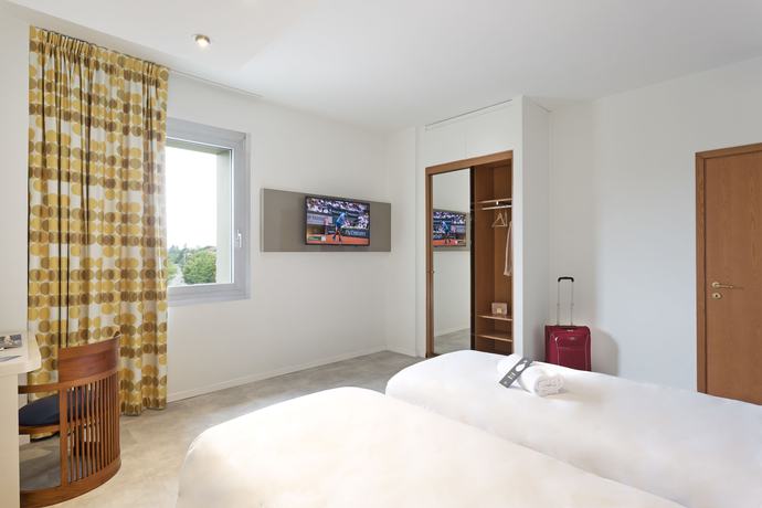 Imagen de la habitación del Hotel B&B Modena. Foto 11