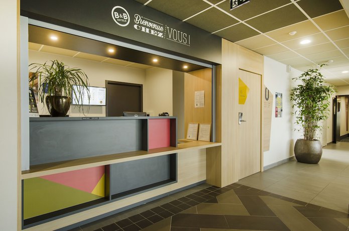 Imagen de los interiores del Hotel B&B Montargis. Foto 19