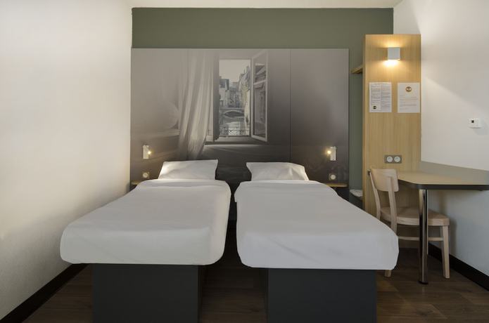 Imagen de la habitación del Hotel B&B Montargis. Foto 10