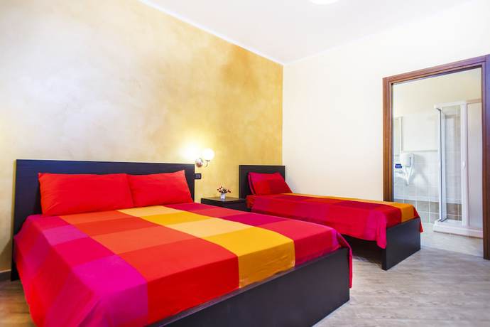 Imagen de la habitación del Hotel B&B Montemare. Foto 17