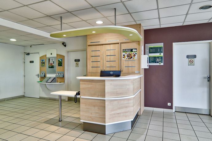 Imagen de los interiores del Hotel B&B Montluçon Saint-victor. Foto 17