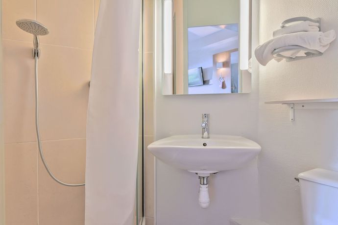 Imagen de la habitación del Hotel B&B Montpellier 1. Foto 18