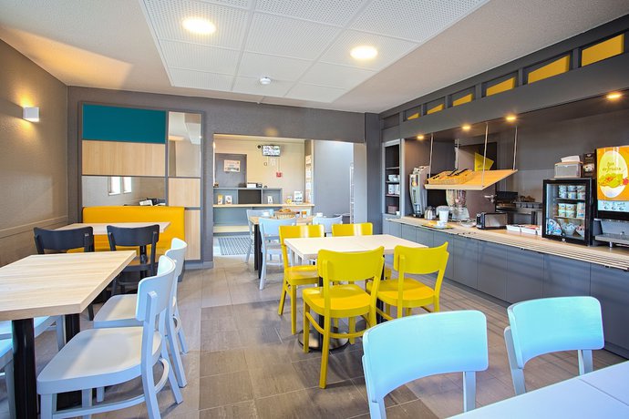 Imagen del bar/restaurante del Hotel B&B Montpellier 1. Foto 2