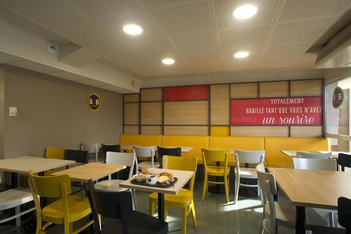 Imagen del bar/restaurante del Hotel B&B Moulins. Foto 3