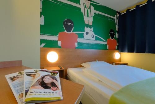 Imagen de la habitación del Hotel B&B Mönchengladbach. Foto 6