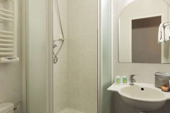 Imagen de la habitación del Hotel B&B Mulhouse Kingersheim. Foto 13