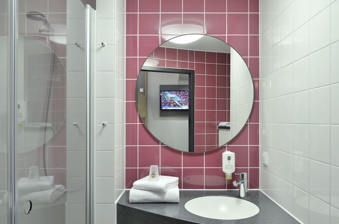 Imagen de la habitación del Hotel B&B München City-Nord. Foto 11