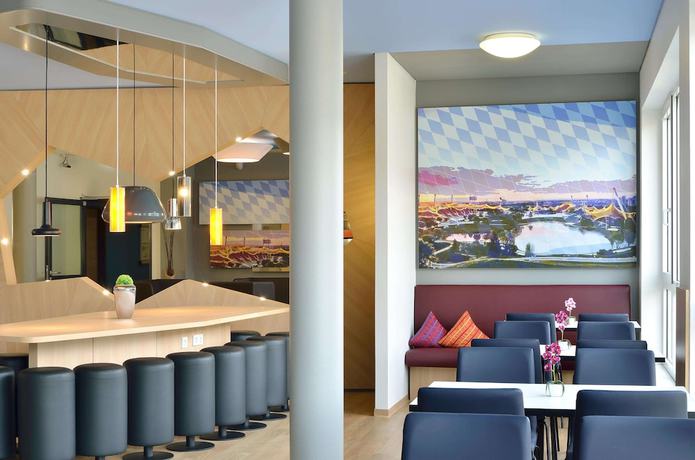 Imagen del bar/restaurante del Hotel B&B München City-Nord. Foto 7