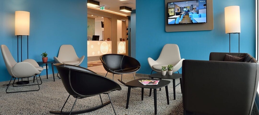 Imagen de los interiores del Hotel B&B M&uuml;nchen-Garching. Foto 16