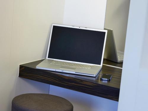 Imagen de la habitación del Hotel B&B München-Putzbrunn. Foto 3