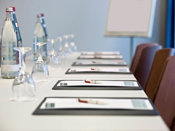 Imagen de los interiores del Hotel B&B München-Schwabing. Foto 12