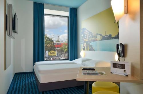 Imagen de la habitación del Hotel B&B Münster-hafen. Foto 6