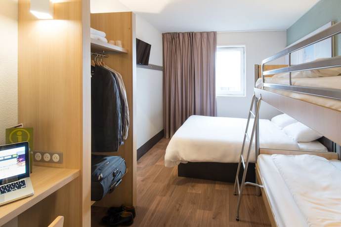 Imagen de la habitación del Hotel B&B Nancy Laxou Zénith. Foto 10