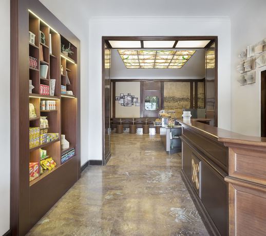 Imagen de los interiores del Hotel B&B Napoli. Foto 16