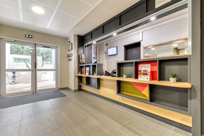 Imagen de los interiores del Hotel B&B Narbonne (2). Foto 18