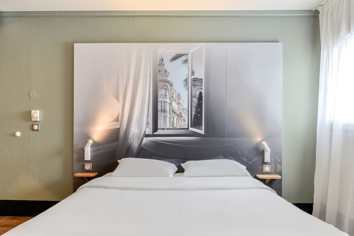 Imagen de la habitación del Hotel B&B Narbonne (2), NARBONNE. Foto 13