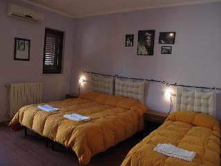 Imagen de la habitación del Hotel B&B Night and Day. Foto 8
