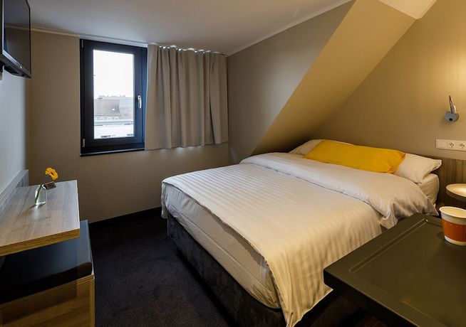 Imagen de la habitación del Hotel B&B Nürnberg-Plärrer. Foto 12