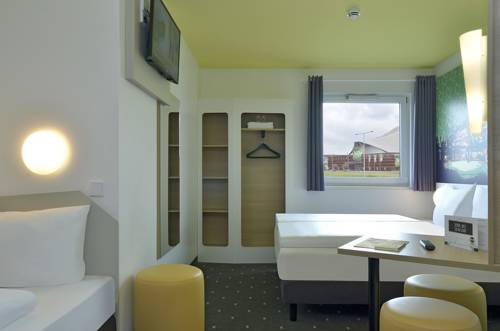 Imagen de la habitación del Hotel B&B Oberhausen Am Centro. Foto 7