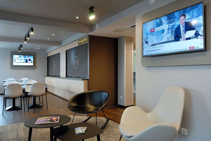Imagen de los interiores del Hotel B&B Offenbach-Süd. Foto 16