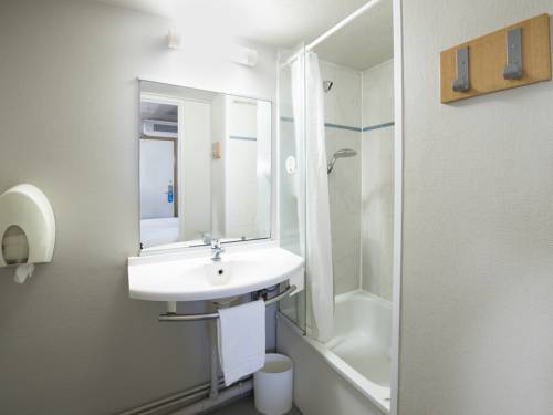 Imagen de la habitación del Hotel B&B Orleans. Foto 5