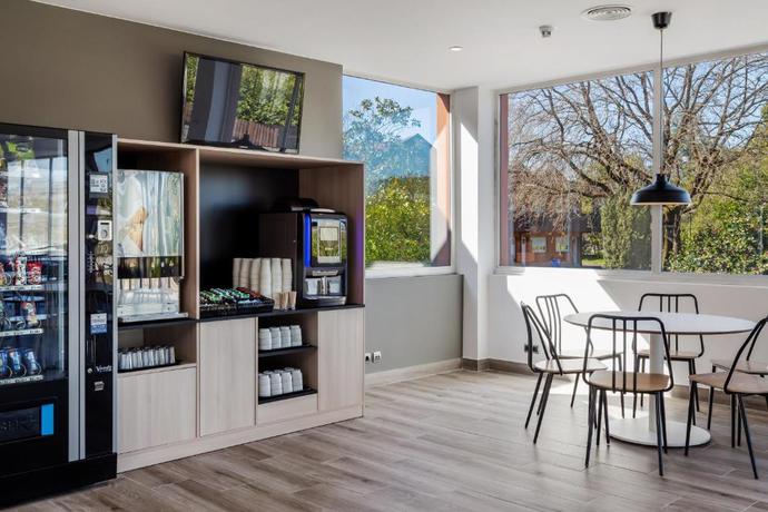 Imagen general del Hotel B&B Oviedo. Foto 15